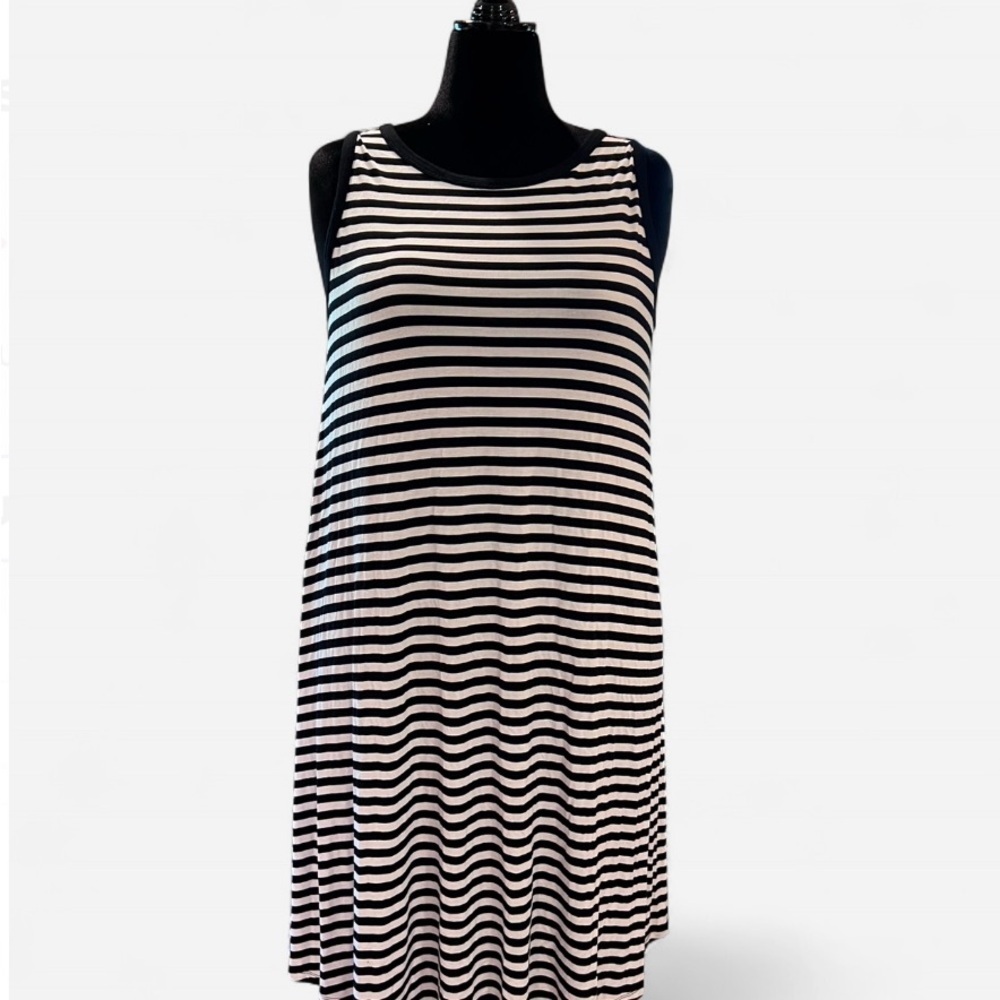 Old Navy Black and White Sleeveless Midi Length Striped Dress 1x plus size